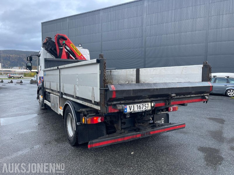 2019 Renault D 4X2 Kranbil med tipp - nedfellbare karmer - Kun 66975 Km - Camión grúa: foto 5 2019 Renault D 4X2 Kranbil med tipp - nedfellbare karmer - Kun 66975 Km - Camión grúa: foto 5