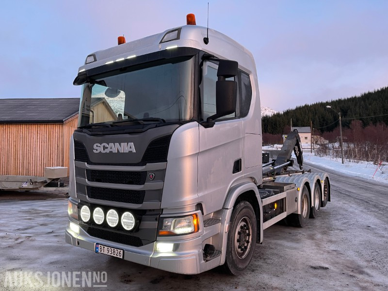 2019 Scania R500 8X4, 275105 km, Joab 24 tonns Krokløft, bilen leveres med ny Eu godkjenning - Camión multibasculante: foto 1 2019 Scania R500 8X4, 275105 km, Joab 24 tonns Krokløft, bilen leveres med ny Eu godkjenning - Camión multibasculante: foto 1