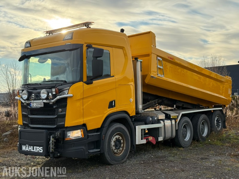 2019 Scania R580 8x4 - Krokbil - Brøyterigget - Underliggende skjær - Camión multibasculante: foto 1 2019 Scania R580 8x4 - Krokbil - Brøyterigget - Underliggende skjær - Camión multibasculante: foto 1