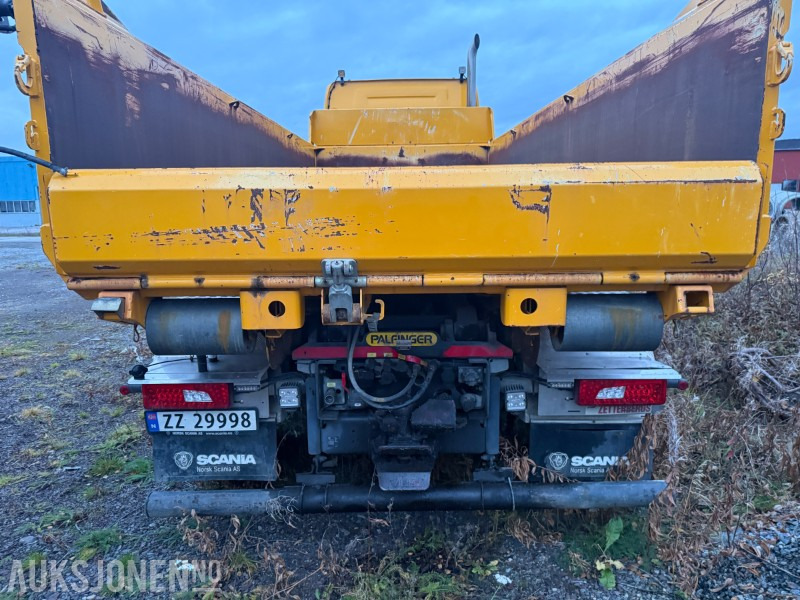 2019 Scania R580 8x4 - Krokbil - Brøyterigget - Underliggende skjær - Camión multibasculante: foto 4 2019 Scania R580 8x4 - Krokbil - Brøyterigget - Underliggende skjær - Camión multibasculante: foto 4