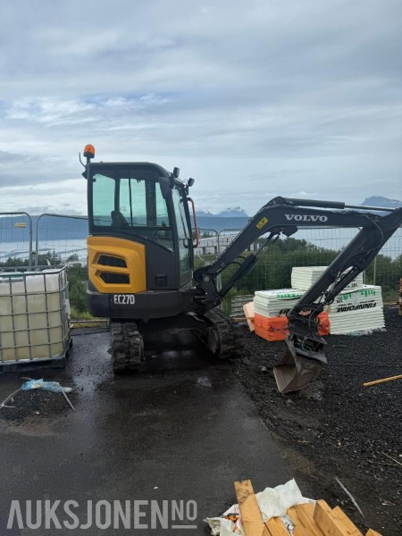 2019 Volvo EC27 GRAVEMASKIN - Miniexcavadora: foto 1 2019 Volvo EC27 GRAVEMASKIN - Miniexcavadora: foto 1