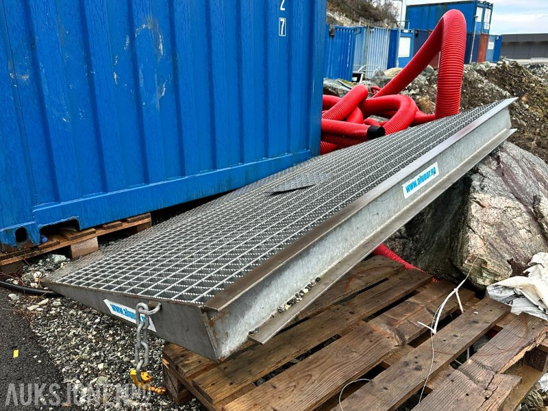 2020 Lintec container-rampe, kap 6000 kg - Equipo de construcción: foto 2 2020 Lintec container-rampe, kap 6000 kg - Equipo de construcción: foto 2