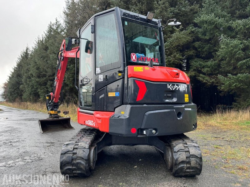 2022 Kubota KX060-5 - 5 tonns gravemaskin med gummibelter - Tiltrotator - Sentralsmøring - Bunkringspumpe og 3 skuffer - Excavadora: foto 4 2022 Kubota KX060-5 - 5 tonns gravemaskin med gummibelter - Tiltrotator - Sentralsmøring - Bunkringspumpe og 3 skuffer - Excavadora: foto 4