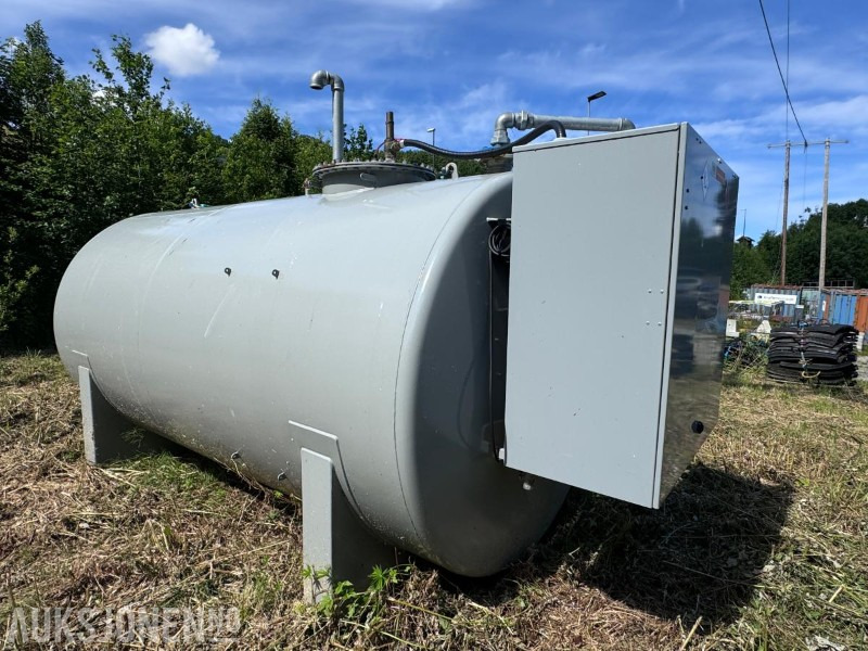 2022 Veratank 10.000 Liter - Dieseltank - Ståltank med dobbelvegg - HDM 80 eco Box - Piusi slangetrommel 10 m slange - OCIO Overfyllingsvern - Equipo de construcción: foto 2 2022 Veratank 10.000 Liter - Dieseltank - Ståltank med dobbelvegg - HDM 80 eco Box - Piusi slangetrommel 10 m slange - OCIO Overfyllingsvern - Equipo de construcción: foto 2