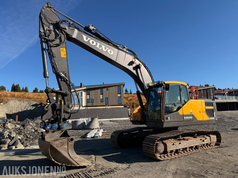 2022 Volvo EC220EL BELTEGRAVER ROTOTILT SERVICEHISTORIKK - Excavadora: foto 2 2022 Volvo EC220EL BELTEGRAVER ROTOTILT SERVICEHISTORIKK - Excavadora: foto 2