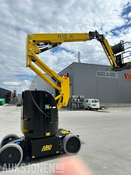 2023 AIRO A12 JE, elektrisk bomlift - Roterende Jibb - Arbeidshøyde 12,1 m. - Leveres med ny årskontroll! - Plataforma elevadora: foto 2 2023 AIRO A12 JE, elektrisk bomlift - Roterende Jibb - Arbeidshøyde 12,1 m. - Leveres med ny årskontroll! - Plataforma elevadora: foto 2