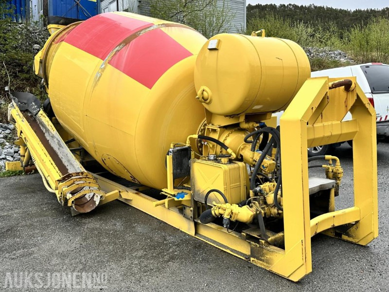 2011 MSM 9M betongtrommel på krokramme - 9 m hydraulisk renne - Camión: foto 3 2011 MSM 9M betongtrommel på krokramme - 9 m hydraulisk renne - Camión: foto 3
