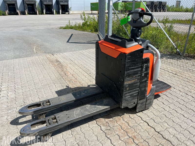 BT LPE 200 Snile - Equipo de manutención: foto 1 BT LPE 200 Snile - Equipo de manutención: foto 1