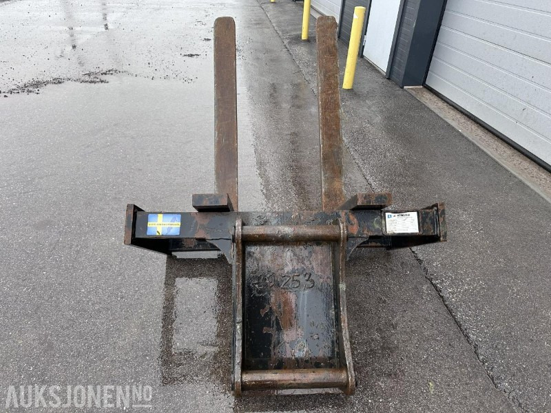 Götene Pallegaffel S60, 4t, 1200x1200 - Equipo de construcción: foto 3 Götene Pallegaffel S60, 4t, 1200x1200 - Equipo de construcción: foto 3