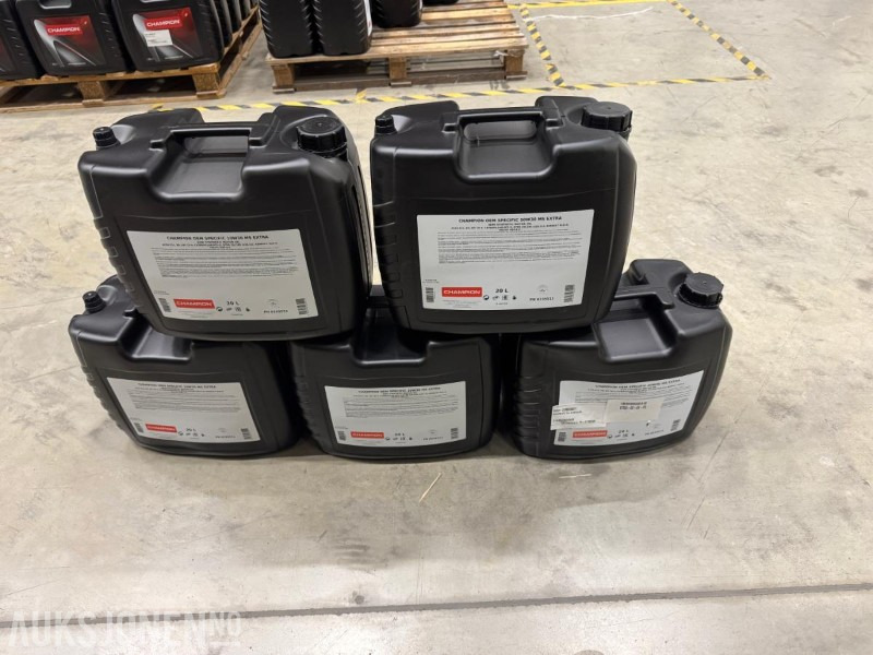 1000 liter Olje - Champion OEM Specific 10W30 MS Extra - Implemento para Maquinaria de construcción: foto 2 1000 liter Olje - Champion OEM Specific 10W30 MS Extra - Implemento para Maquinaria de construcción: foto 2