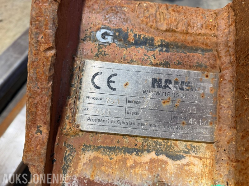 2003 Gjerstad Graveskuff - S70 - 700 L – Bredde 980 mm – Selges som den står - Implemento para Maquinaria de construcción: foto 5 2003 Gjerstad Graveskuff - S70 - 700 L – Bredde 980 mm – Selges som den står - Implemento para Maquinaria de construcción: foto 5