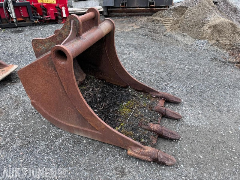 2007 Standard maskin Graveskuffe - 400 L - S50 feste - Implemento para Maquinaria de construcción: foto 1 2007 Standard maskin Graveskuffe - 400 L - S50 feste - Implemento para Maquinaria de construcción: foto 1