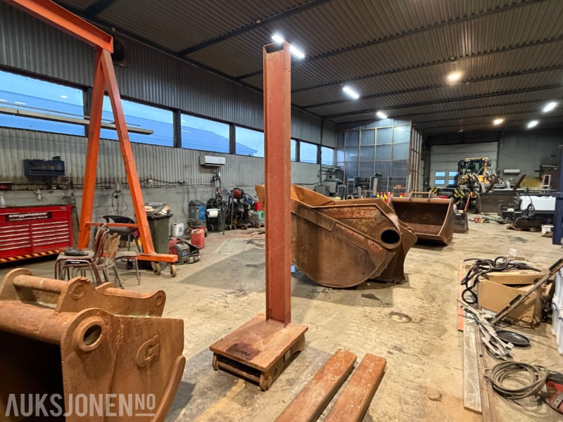 2015 HK feste med stålstolpe - Implemento para Maquinaria de construcción: foto 5 2015 HK feste med stålstolpe - Implemento para Maquinaria de construcción: foto 5