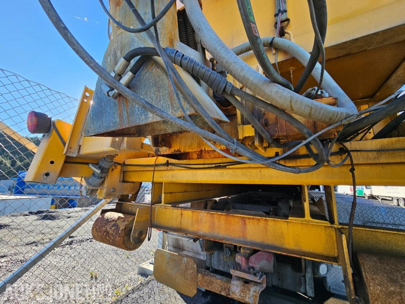 Implemento para Maquinaria de construcción 2017 Falköping CLC-857 kombispreder: foto 9