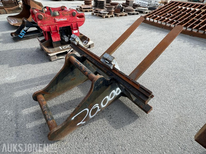 2017 SE Pallegafler 8000KG S80 - Implemento para Maquinaria de construcción: foto 2 2017 SE Pallegafler 8000KG S80 - Implemento para Maquinaria de construcción: foto 2