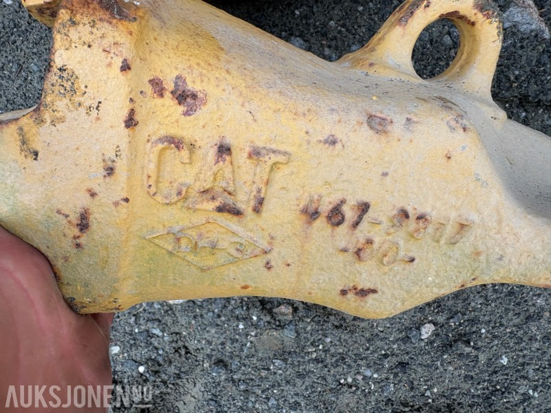 Cat graveskuffetenner til gravemaskin og/eller hjullaster - Implemento para Maquinaria de construcción: foto 2 Cat graveskuffetenner til gravemaskin og/eller hjullaster - Implemento para Maquinaria de construcción: foto 2