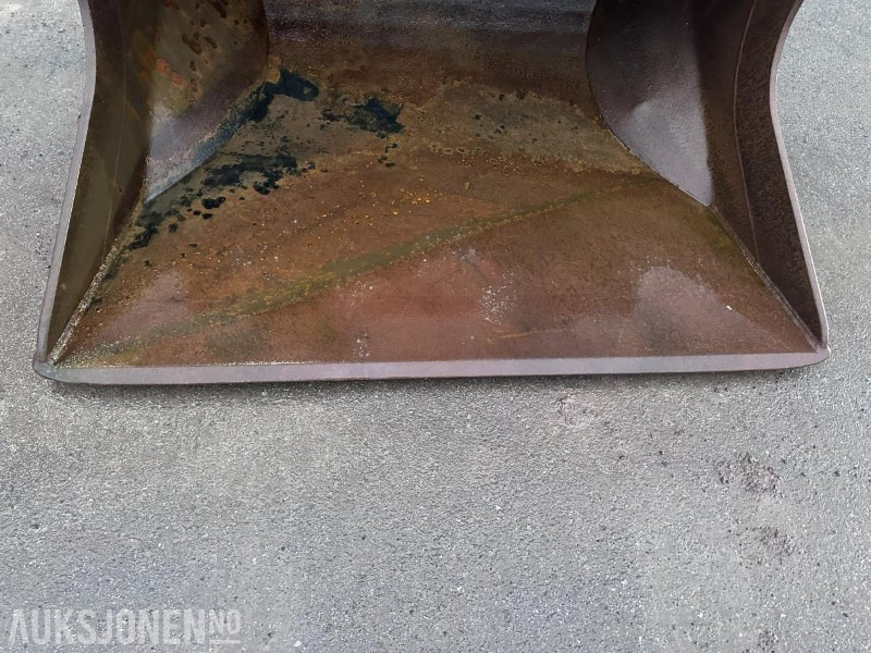 Götene Pusskuff 1650L, S80 - Implemento para Maquinaria de construcción: foto 3 Götene Pusskuff 1650L, S80 - Implemento para Maquinaria de construcción: foto 3