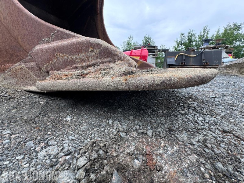 Graveskuffe med flat kjeft - S60 feste - Implemento para Maquinaria de construcción: foto 5 Graveskuffe med flat kjeft - S60 feste - Implemento para Maquinaria de construcción: foto 5