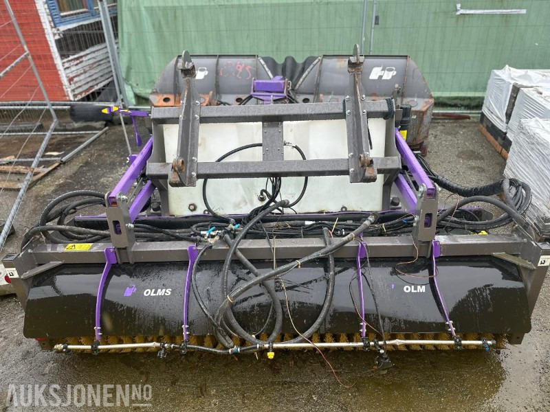 Holms Feiemaskin med oppsamler til hjullaster - 300-2,5 - Implemento para Maquinaria de construcción: foto 1 Holms Feiemaskin med oppsamler til hjullaster - 300-2,5 - Implemento para Maquinaria de construcción: foto 1
