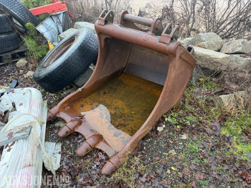 Tannskuff m/S-60 feste. - Implemento para Maquinaria de construcción: foto 2 Tannskuff m/S-60 feste. - Implemento para Maquinaria de construcción: foto 2