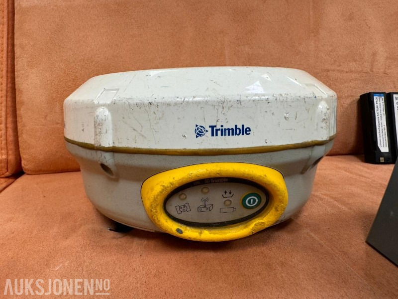 Trimble GNSS/GPS landmålings-sett - Trimble R4 model 3 - Trimble Juno T41 feltkontroller - Implemento para Maquinaria de construcción: foto 4 Trimble GNSS/GPS landmålings-sett - Trimble R4 model 3 - Trimble Juno T41 feltkontroller - Implemento para Maquinaria de construcción: foto 4