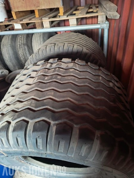 2 stk tilhenger dekk - Implement AW708 500/50-17 - Maquinaria agrícola: foto 2 2 stk tilhenger dekk - Implement AW708 500/50-17 - Maquinaria agrícola: foto 2