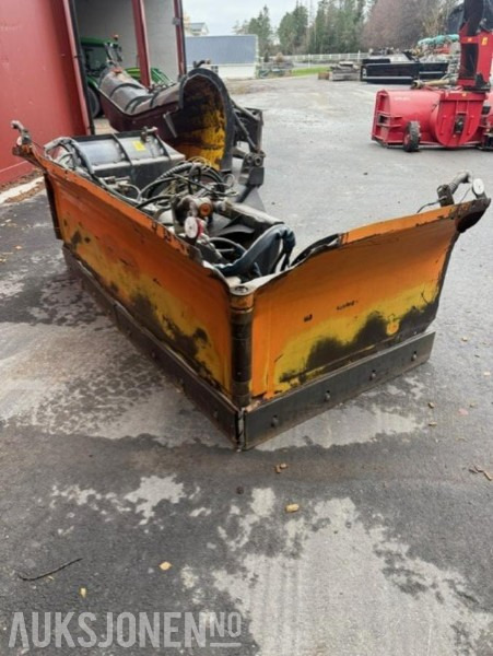 2011 Stark ua 4800 Stark UA 4800 - Maquinaria agrícola: foto 2 2011 Stark ua 4800 Stark UA 4800 - Maquinaria agrícola: foto 2