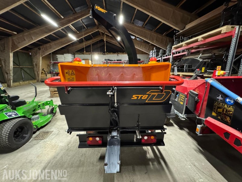 2021 Först ST8D flishugger / tilhengermontert - Maquinaria agrícola: foto 4 2021 Först ST8D flishugger / tilhengermontert - Maquinaria agrícola: foto 4