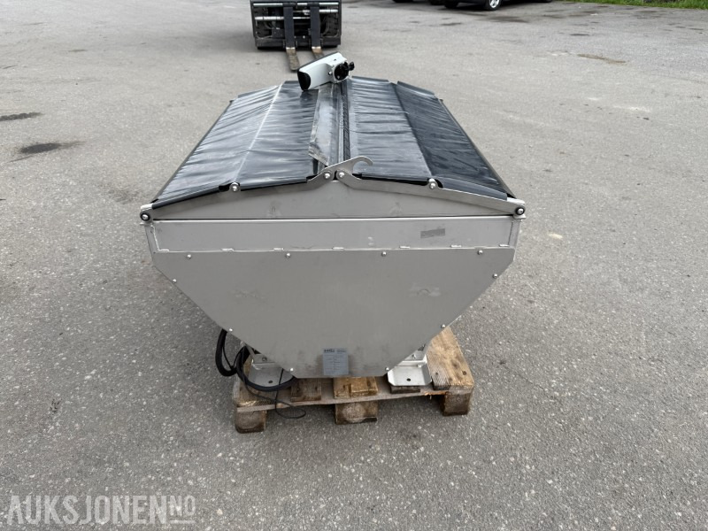 2022 Hilltip 380 Spreder UTV/Pickup - Maquinaria agrícola: foto 2 2022 Hilltip 380 Spreder UTV/Pickup - Maquinaria agrícola: foto 2