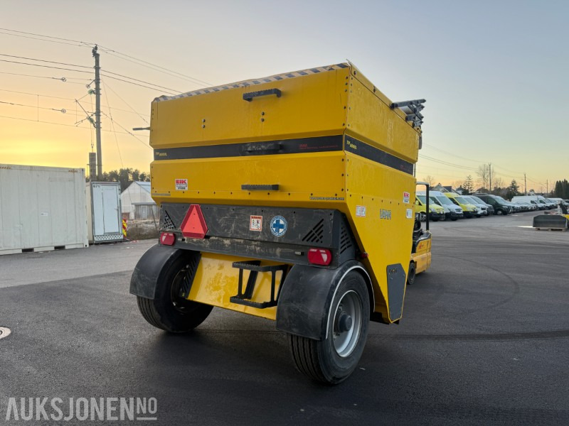 2022 Vama TH-8000L Strøvogn - Levert ny høsten 2023 – Meget pen og lite brukt - Maquinaria agrícola: foto 3 2022 Vama TH-8000L Strøvogn - Levert ny høsten 2023 – Meget pen og lite brukt - Maquinaria agrícola: foto 3