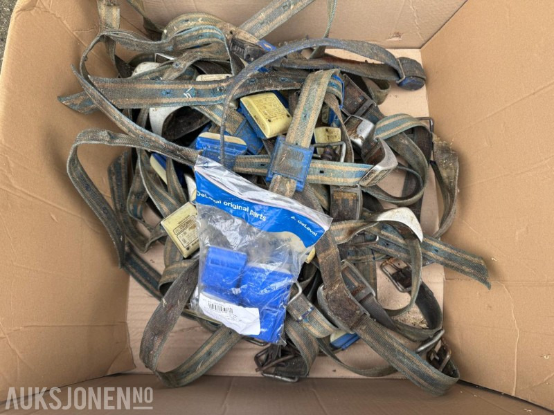 DeLaval Aktivitetsmåling med halsbånd - ca 39 stk AM2 - Komplett system - Maquinaria agrícola: foto 1 DeLaval Aktivitetsmåling med halsbånd - ca 39 stk AM2 - Komplett system - Maquinaria agrícola: foto 1