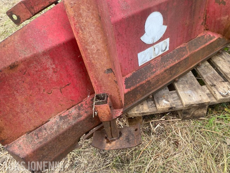 Hydromann 2100 snøfreser med hydraulisk sving på tuten - Maquinaria agrícola: foto 2 Hydromann 2100 snøfreser med hydraulisk sving på tuten - Maquinaria agrícola: foto 2