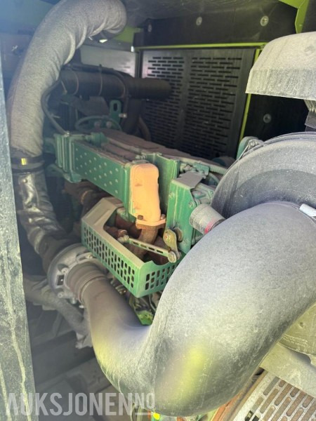 2017 Pramac GSW 280V - Svært lite brukt aggregat på hele 275KVA - Maquinaria industrial: foto 4 2017 Pramac GSW 280V - Svært lite brukt aggregat på hele 275KVA - Maquinaria industrial: foto 4