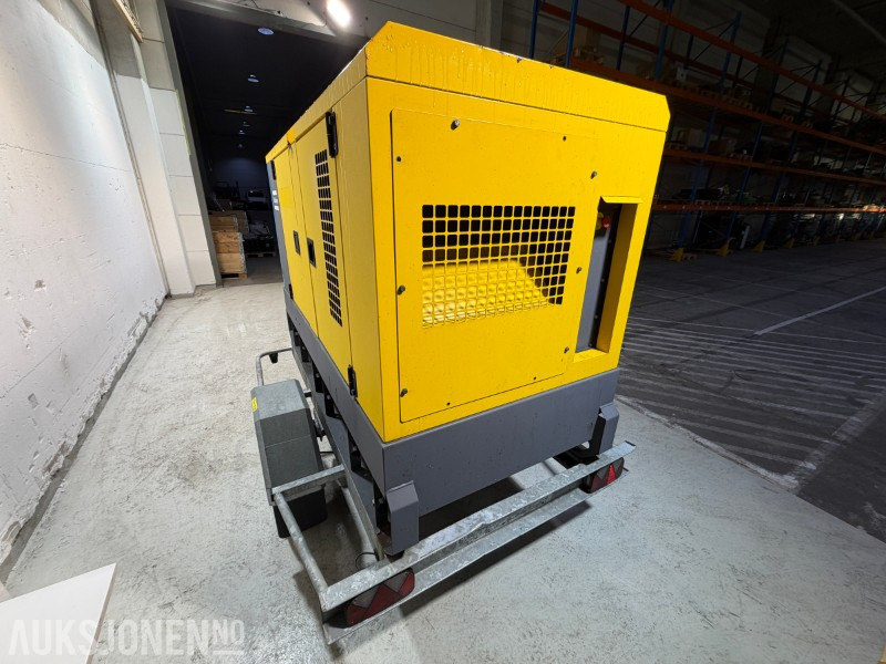 2018 Atlas Copco QAS 60 tilhengermontert strømgenerator - Reparasjonsobjekt - Maquinaria industrial: foto 4 2018 Atlas Copco QAS 60 tilhengermontert strømgenerator - Reparasjonsobjekt - Maquinaria industrial: foto 4