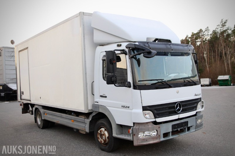 Mercedes-Benz Atego 1024 skapbil med løftelem – 6.2L / 238 hk – EU-godkjent til 20.10.2026 - Camión caja cerrada: foto 3 Mercedes-Benz Atego 1024 skapbil med løftelem – 6.2L / 238 hk – EU-godkjent til 20.10.2026 - Camión caja cerrada: foto 3