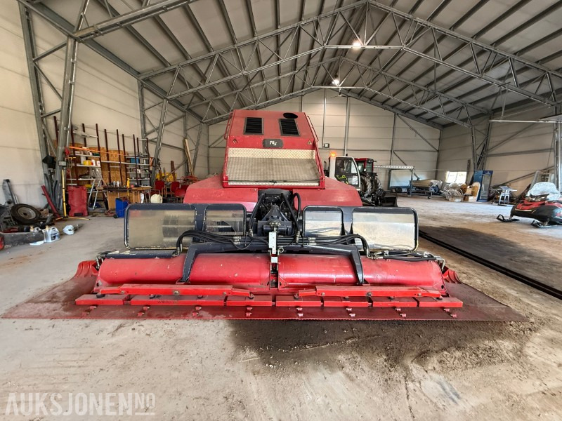 Pinot T4S tråkkemaskin - Equipo de construcción: foto 3 Pinot T4S tråkkemaskin - Equipo de construcción: foto 3