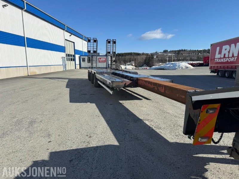 2001 VANG 3 AKSLET MASKINTRALLE MED TRITEC SVINGSYSTEM - Remolque: foto 4 2001 VANG 3 AKSLET MASKINTRALLE MED TRITEC SVINGSYSTEM - Remolque: foto 4