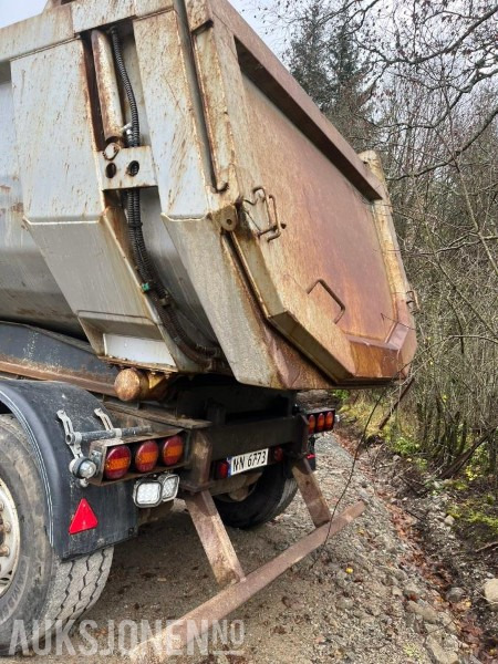 2007 Carnehl Tippsemi - Remolque: foto 4 2007 Carnehl Tippsemi - Remolque: foto 4