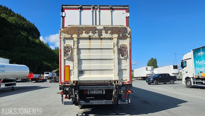 2019 Schmitz Cargobull Sko 24/L-13,4 FP 45 Cool med palfingerlift - Remolque: foto 5 2019 Schmitz Cargobull Sko 24/L-13,4 FP 45 Cool med palfingerlift - Remolque: foto 5
