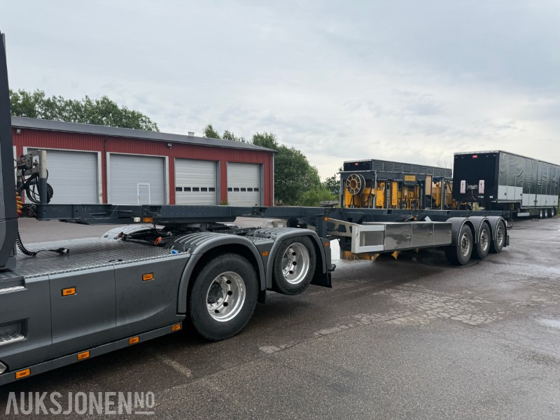 Vang SHSL 111 C 3-akslet containerchassis - Remolque: foto 1 Vang SHSL 111 C 3-akslet containerchassis - Remolque: foto 1