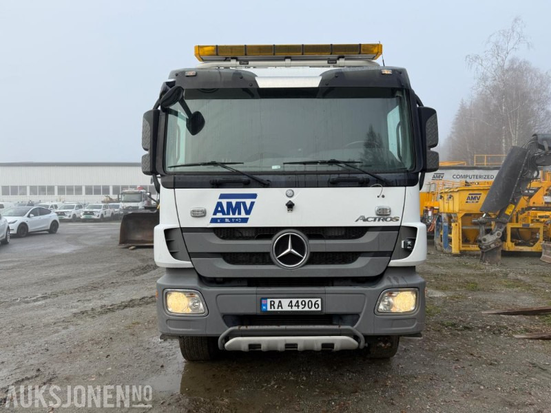 2013 MERCEDES-BENZ 4144 ACTROS, AMV Bolterigg, Nylig EU-godkjent chassi - Vehículo municipal: foto 2 2013 MERCEDES-BENZ 4144 ACTROS, AMV Bolterigg, Nylig EU-godkjent chassi - Vehículo municipal: foto 2