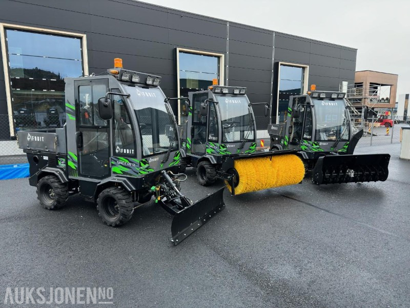 FODIT REDSKAPSBÆRER FT-130 FOR SOMMER-VINTERBRUK 2025 modell - Demomaskin - Vehículo municipal: foto 3 FODIT REDSKAPSBÆRER FT-130 FOR SOMMER-VINTERBRUK 2025 modell - Demomaskin - Vehículo municipal: foto 3