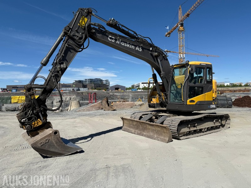 Volvo ECR145 Gravemaskin, tiltrotator, S60, Sentralsmøring, Ryggekamera - Excavadora: foto 1 Volvo ECR145 Gravemaskin, tiltrotator, S60, Sentralsmøring, Ryggekamera - Excavadora: foto 1