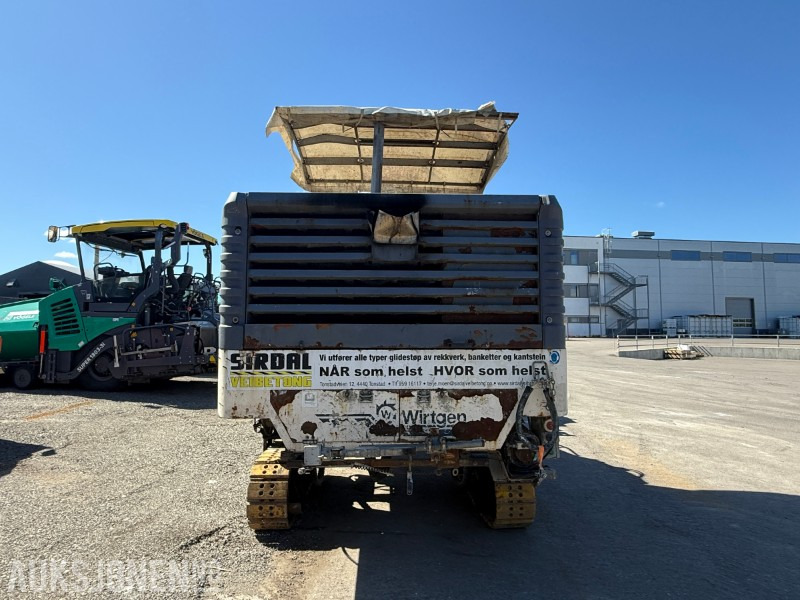 Wirtgen SP25 Glidestøpemaskin - 11688 Arbeidstimer - 118kW/158HP - Equipo de construcción: foto 5 Wirtgen SP25 Glidestøpemaskin - 11688 Arbeidstimer - 118kW/158HP - Equipo de construcción: foto 5
