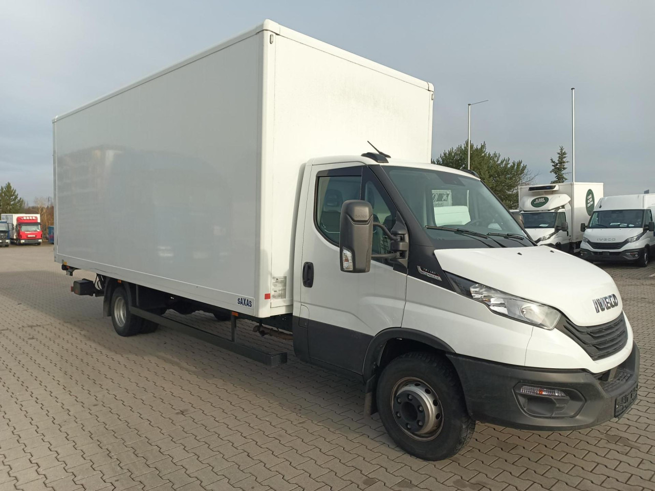 Furgoneta caja cerrada IVECO Daily 70C18A8: foto 8 Furgoneta caja cerrada IVECO Daily 70C18A8: foto 8