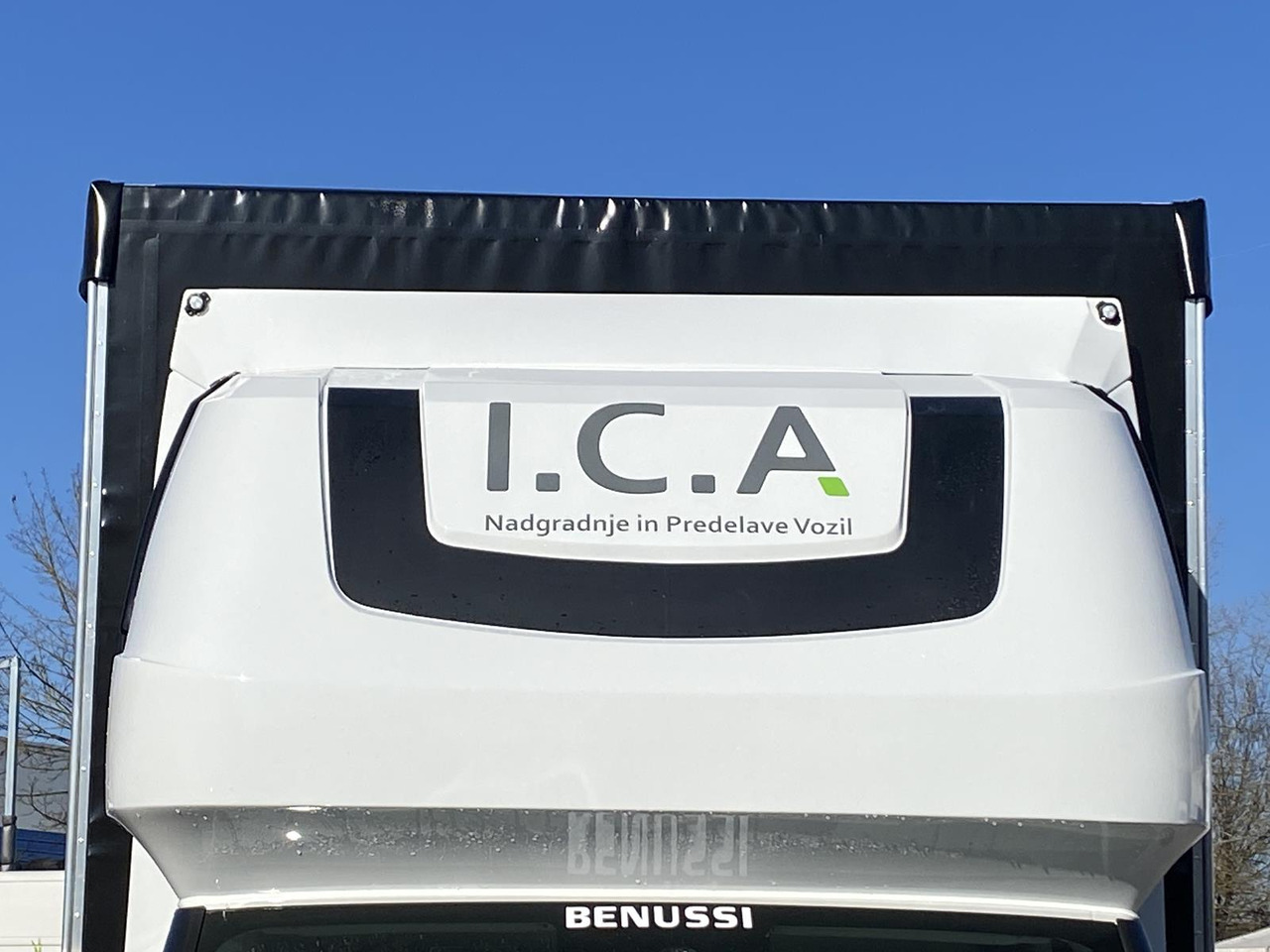 Furgoneta con lona nuevo IVECO DAILY 35S18HP  D30C | PRITSCHE PLANE + SCHLAFKABINE + LADERAMPE: foto 25