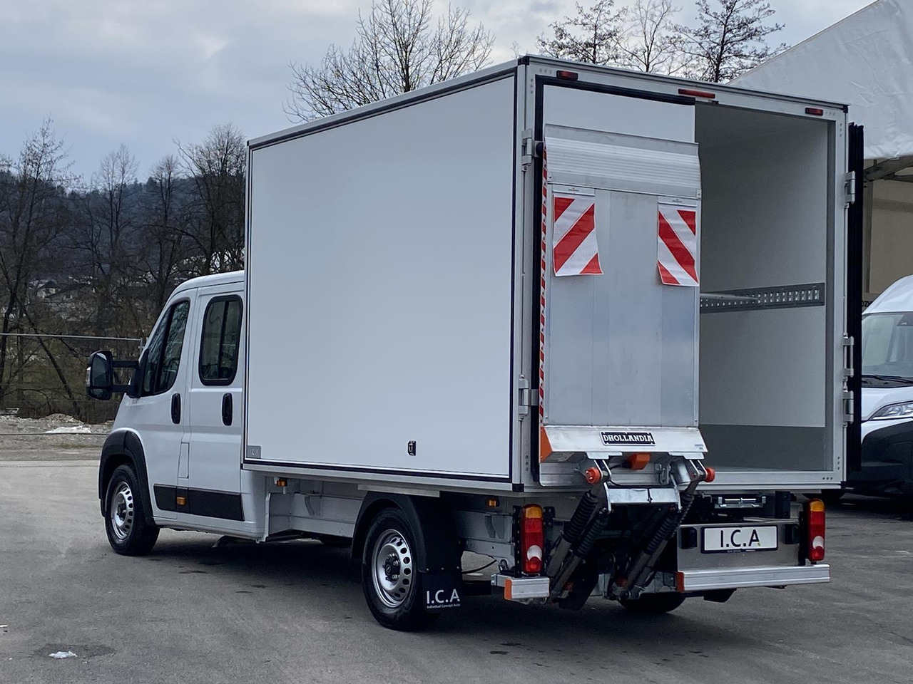 OPEL MOVANO 1+6 DOKA 140PS | KÜHLKOFFER + LADERAMPE - Furgoneta frigorifica: foto 1 OPEL MOVANO 1+6 DOKA 140PS | KÜHLKOFFER + LADERAMPE - Furgoneta frigorifica: foto 1