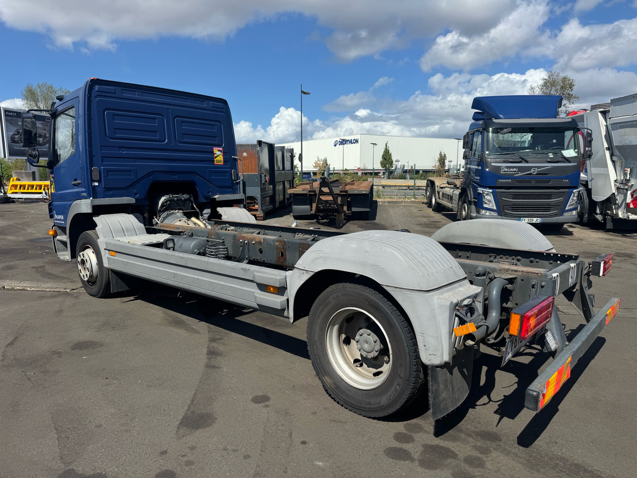 MERCEDES-BENZ atégo - Camión chasis: foto 5 MERCEDES-BENZ atégo - Camión chasis: foto 5