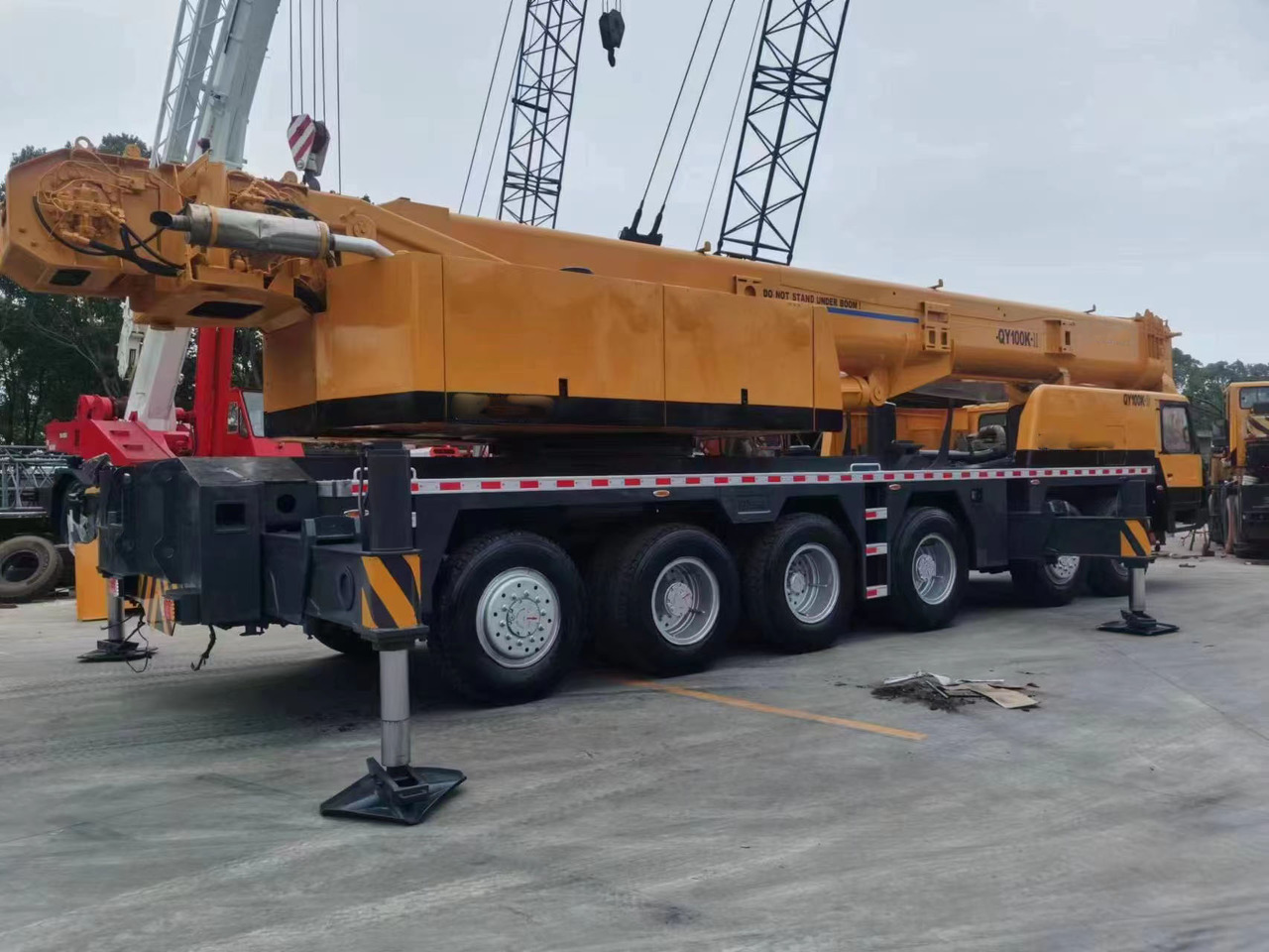 XCMG 100 Ton used truck crane QY100 with 68 meter telescopic boom on sale - Autogrúa: foto 2 XCMG 100 Ton used truck crane QY100 with 68 meter telescopic boom on sale - Autogrúa: foto 2