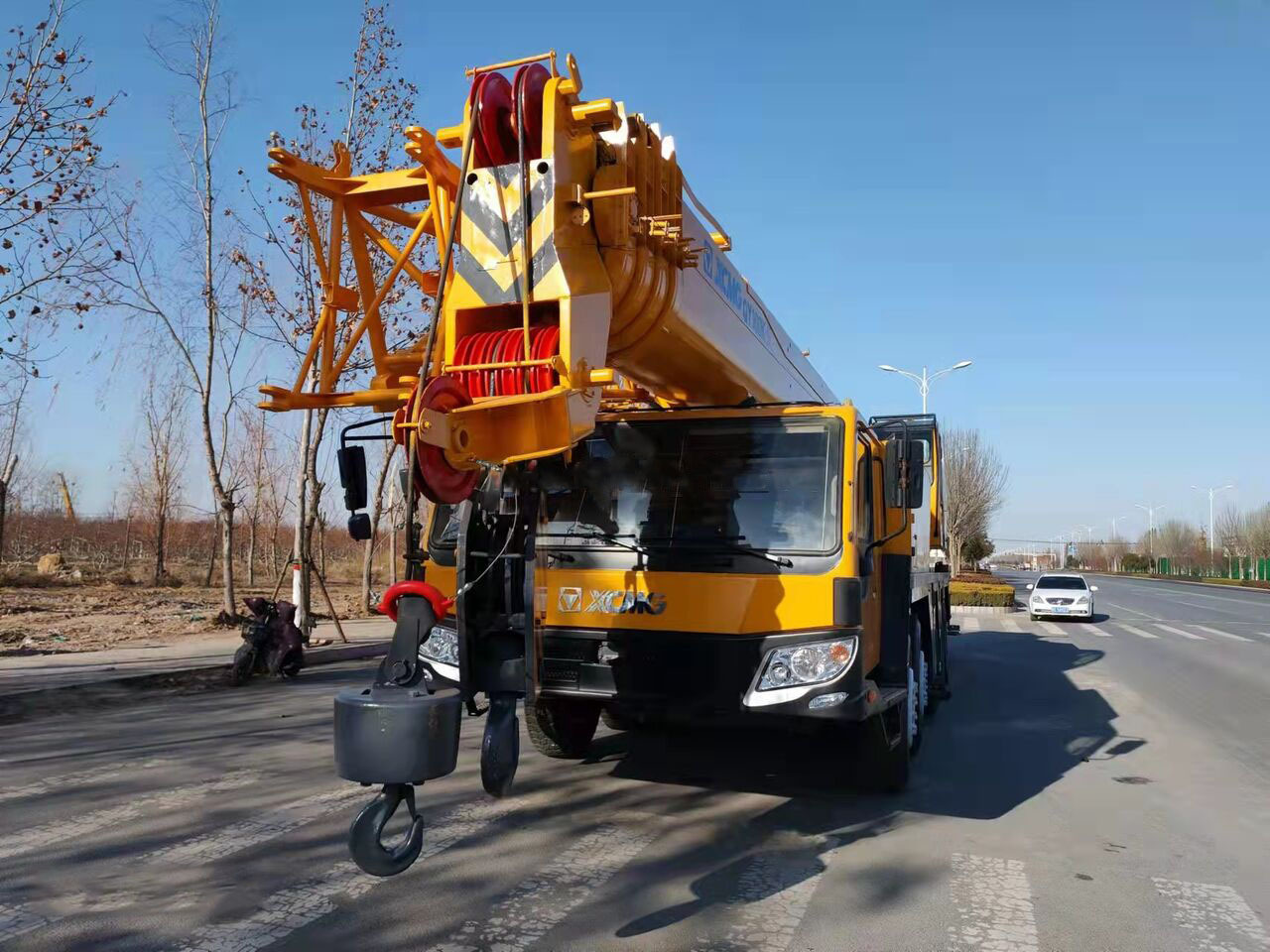Autogrúa XCMG Truck Crane XCMG QY100K QY100K-II Telescopic Boom 100 Ton in Hight Quality for Sale: foto 6 Autogrúa XCMG Truck Crane XCMG QY100K QY100K-II Telescopic Boom 100 Ton in Hight Quality for Sale: foto 6